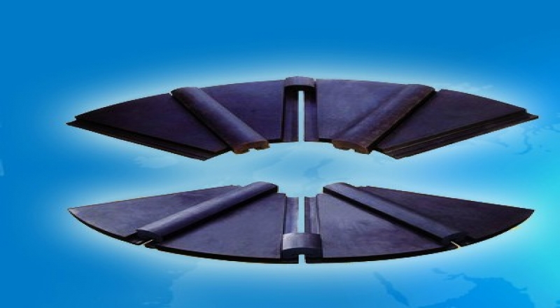 橡膠襯板其產(chǎn)品特性，在各行各業(yè)的使用壽命